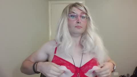 BjBambi online show from 02-18-25, 11:19