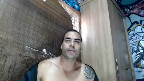 Snapshot of bbc_monster1 chatting on 10-15-25, 04:40 Justin online show from 10-15-25, 04:40