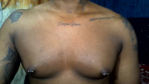 Snapshot of bbc_muscular chatting on 02-17-25, 05:36 camilo online show from 02-17-25, 05:36