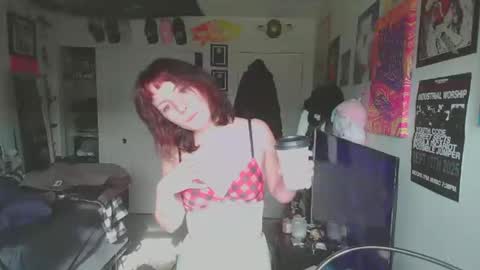 Snapshot of bbd0lly chatting on 10-31-25, 06:53 bbd0lly online show from 10-31-25, 06:53