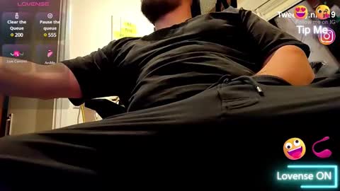 Snapshot of bbking1980 chatting on 01-19-25, 08:09 CallMeDaddy online show from 01-19-25, 08:09