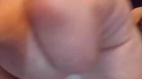 Snapshot of bbwlover1527 chatting on 12-14-25, 07:07 bbwlover1527 online show from 12-14-25, 07:07