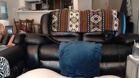 Julie online show from 02-06-25, 12:59