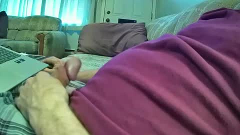 Snapshot of bcema2 chatting on 01-16-25, 06:37 bcema2 online show from 01-16-25, 06:37