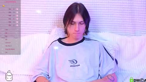 Snapshot of bd_black chatting on 09-29-25, 12:10 Aiden online show from 09-29-25, 12:10