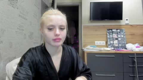 Snapshot of be_daddy chatting on 01-27-25, 05:37 Summer BABY online show from 01-27-25, 05:37