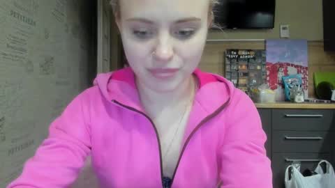 Snapshot of be_daddy chatting on 02-27-25, 05:15 Summer BABY online show from 02-27-25, 05:15