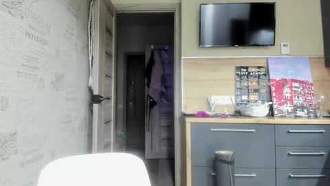 Snapshot of be_daddy chatting on 03-12-25, 04:46 Summer BABY online show from 03-12-25, 04:46
