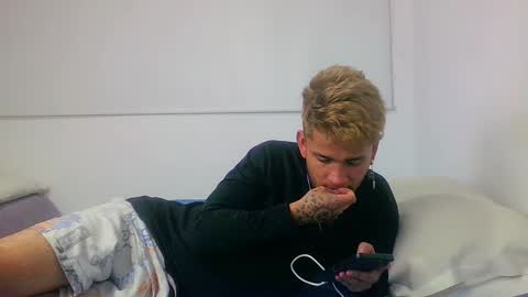 Sara  Juan online show from 01-02-25, 10:55