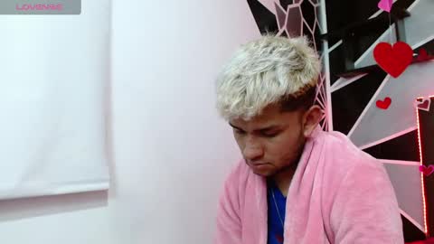 Sara  Juan online show from 02-27-25, 05:45