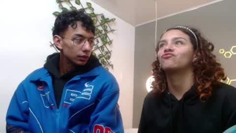 Sara  Juan online show from 09-15-25, 02:00