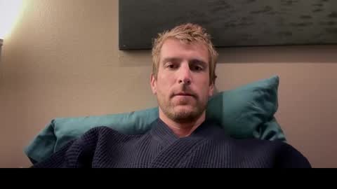 Snapshot of beach_bum_69 chatting on 03-08-25, 05:59 beach_bum_69 online show from 03-08-25, 05:59