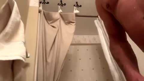 Snapshot of beachguy469 chatting on 12-08-24, 03:43 BeachGuy online show from 12-08-24, 03:43