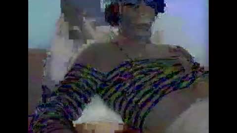 bear14250949 online show from 10-07-25, 09:28