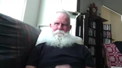 beardbushy online show from 11-24-25, 04:51