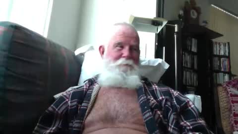 beardbushy online show from 04-26-26, 04:37