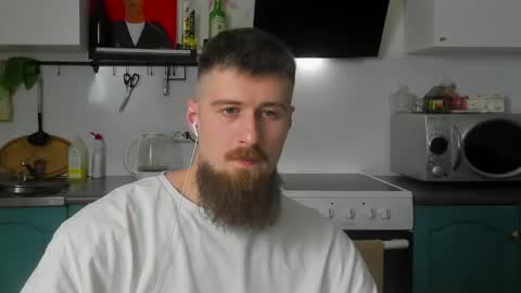Snapshot of bearded_legend chatting on 01-18-25, 08:51 Zeus online show from 01-18-25, 08:51
