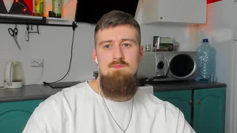 Snapshot of bearded_legend chatting on 02-07-25, 09:48 Zeus online show from 02-07-25, 09:48