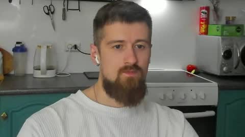Snapshot of bearded_legend chatting on 06-10-26, 01:06 Zeus online show from 06-10-26, 01:06