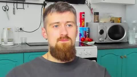 Snapshot of bearded_legend chatting on 07-14-26, 02:05 Zeus online show from 07-14-26, 02:05