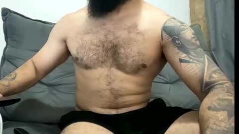 Snapshot of beardmax chatting on 02-13-26, 09:44 Min online show from 02-13-26, 09:44