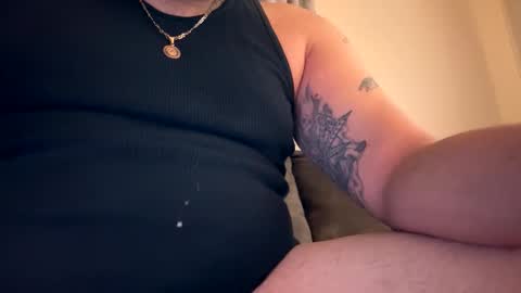 Snapshot of beardo1211 chatting on 12-09-24, 08:22 beard online show from 12-09-24, 08:22