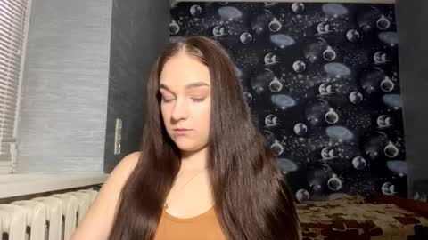 Snapshot of beatacardella chatting on 12-05-25, 06:44 Jasmine online show from 12-05-25, 06:44