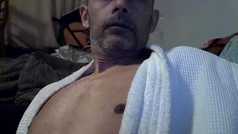 Snapshot of beatlebut chatting on 03-02-26, 04:58 beatlebut online show from 03-02-26, 04:58