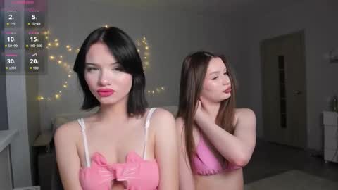 Snapshot of beatricemoonlight chatting on 12-04-25, 11:19 My name is Beatrice Like my broadcast pls 3 online show from 12-04-25, 11:19