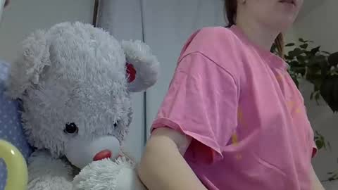 BeatriceTender online show from 03-06-25, 07:10