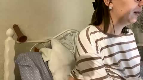 BeatriceTender online show from 12-02-25, 07:53