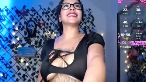 Snapshot of beautibellah chatting on 12-03-25, 03:03 beautibellah online show from 12-03-25, 03:03
