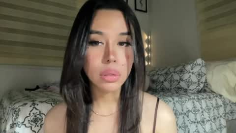 Snapshot of beautiful_lust69 chatting on 07-12-26, 03:14 Sweet Aya online show from 07-12-26, 03:14