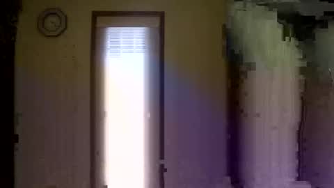 Snapshot of beautifulbaej chatting on 12-20-24, 08:23 Julie Nicole online show from 12-20-24, 08:23