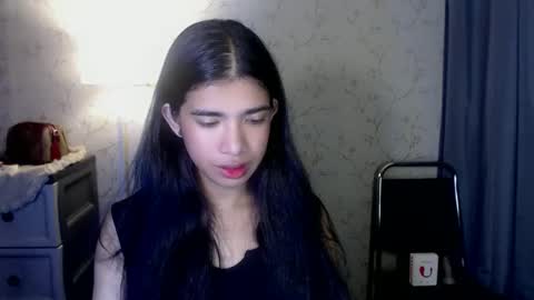 TRIXIE online show from 02-04-26, 10:54