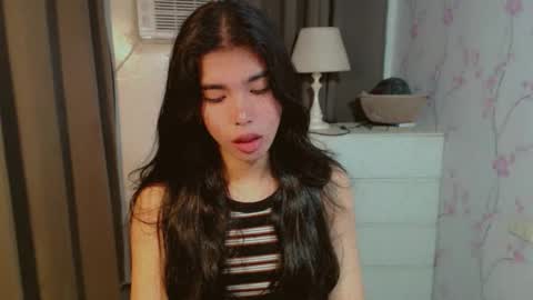 TRIXIE online show from 04-01-26, 12:17