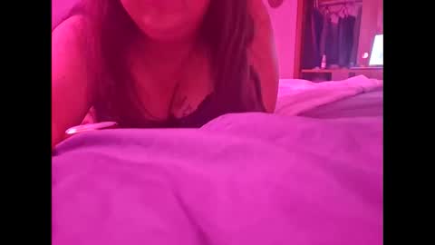 Snapshot of beautifulxxdisaster22 chatting on 10-02-25, 03:13 kalysta online show from 10-02-25, 03:13