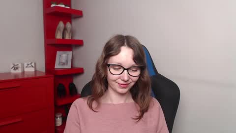 Zoe online show from 03-10-25, 09:32