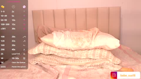 Jennifer online show from 01-11-25, 01:37