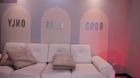 Am Becca online show from 11-09-25, 06:06