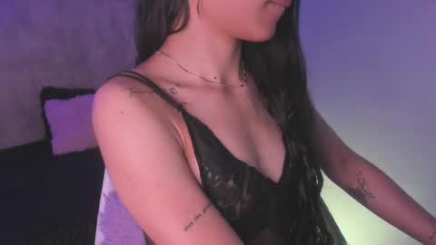 becky__g online show from 11-21-25, 10:19