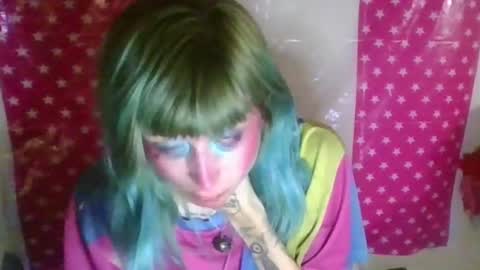 Beckytheclown online show from 09-19-25, 12:23