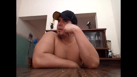 Snapshot of beefypecs_10 chatting on 02-24-25, 09:41 Criss2fer online show from 02-24-25, 09:41