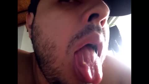 Snapshot of beefypecs_10 chatting on 03-06-25, 08:16 Criss2fer online show from 03-06-25, 08:16