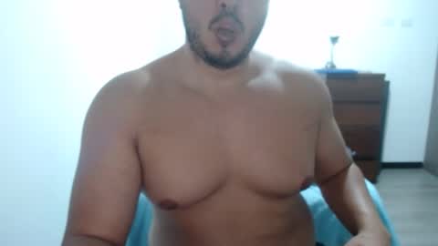 Snapshot of beefypecs_10 chatting on 09-16-25, 02:56 Criss2fer online show from 09-16-25, 02:56
