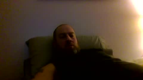Snapshot of beekstar chatting on 01-27-25, 03:26 beekstar online show from 01-27-25, 03:26