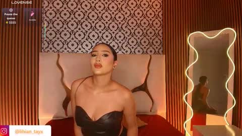 BELLA online show from 01-12-26, 11:37