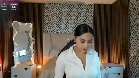 Snapshot of beella_tay1 chatting on 04-30-26, 12:22 BELLA online show from 04-30-26, 12:22