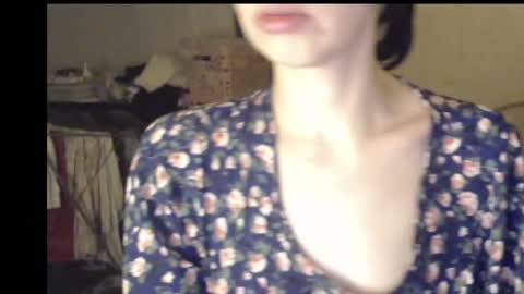 Snapshot of beettydream chatting on 03-12-25, 08:52 BeettyDream online show from 03-12-25, 08:52