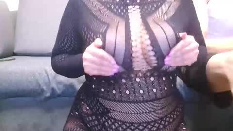 Snapshot of behindcloseddoors39 chatting on 10-03-25, 09:34 behindcloseddoors8 online show from 10-03-25, 09:34